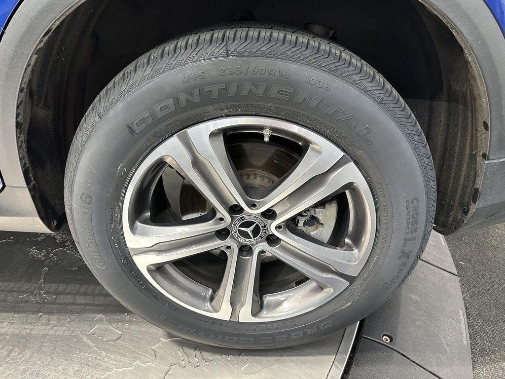 used 2022 Mercedes-Benz GLC 300 car, priced at $33,900