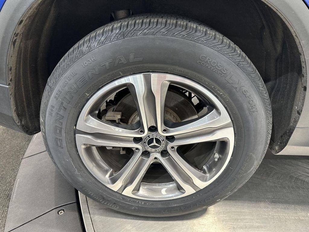 used 2022 Mercedes-Benz GLC 300 car, priced at $33,900