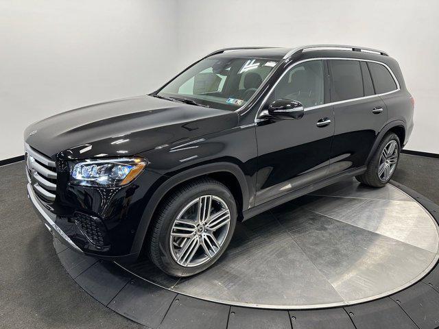 new 2025 Mercedes-Benz GLS 450 car, priced at $91,945