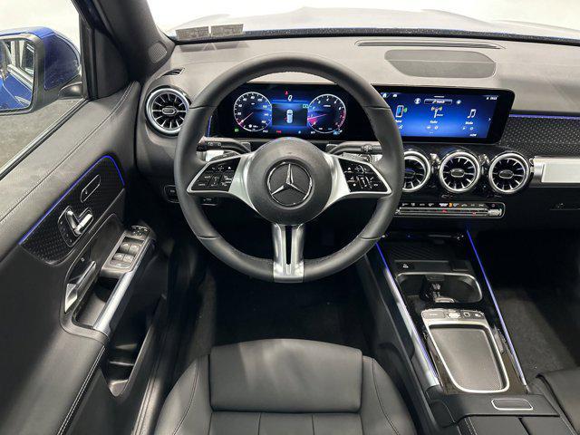 new 2025 Mercedes-Benz GLB 250 car, priced at $52,120