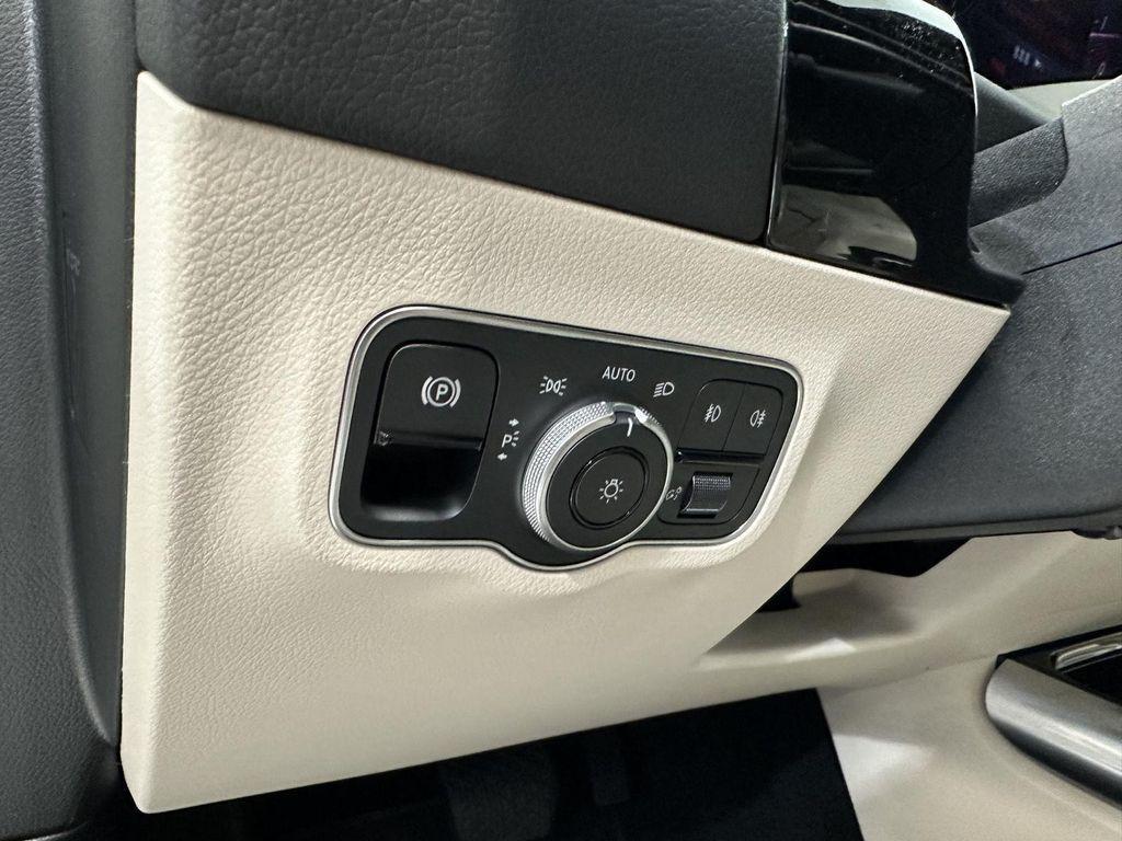 used 2025 Mercedes-Benz GLA 250 car, priced at $36,990