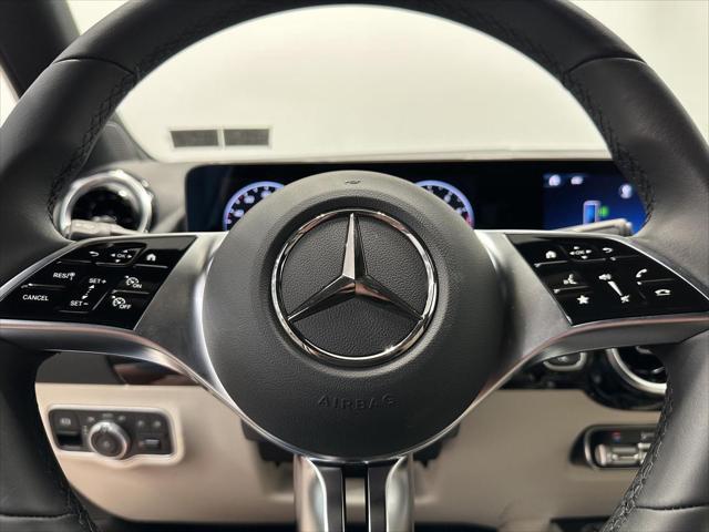 new 2025 Mercedes-Benz GLA 250 car, priced at $44,250