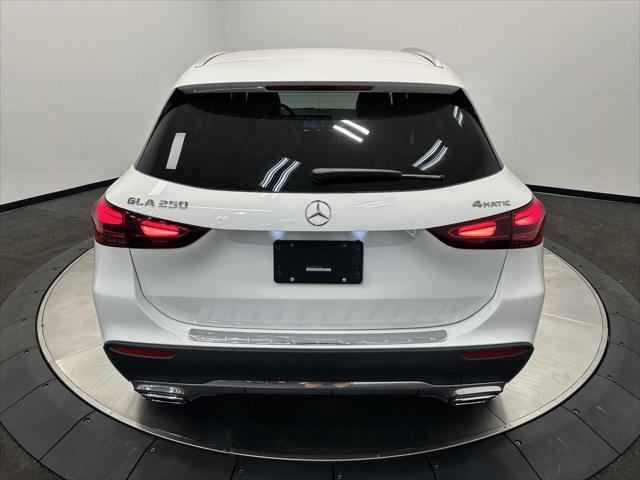 new 2025 Mercedes-Benz GLA 250 car, priced at $44,250