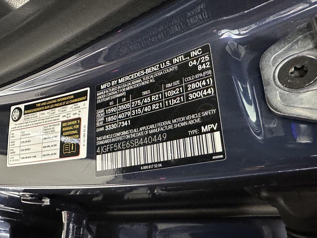 new 2025 Mercedes-Benz GLS 450 car, priced at $101,035