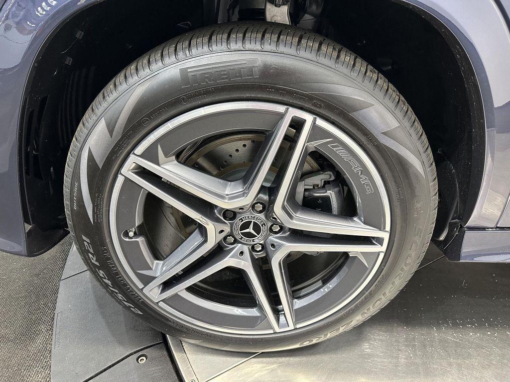 new 2025 Mercedes-Benz GLS 450 car, priced at $101,035