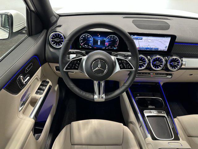 new 2025 Mercedes-Benz GLB 250 car, priced at $51,095