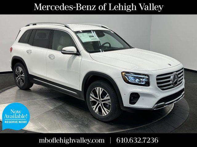 new 2025 Mercedes-Benz GLB 250 car, priced at $51,095