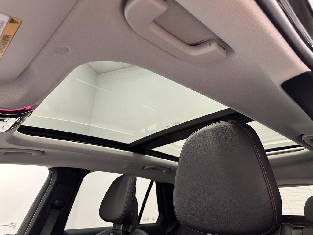 used 2025 Mercedes-Benz GLC 350e car, priced at $59,450