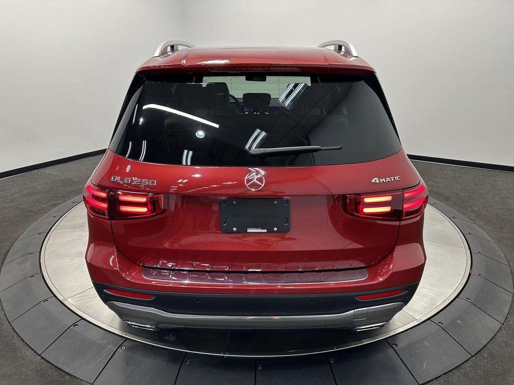 used 2025 Mercedes-Benz GLB 250 car, priced at $43,500
