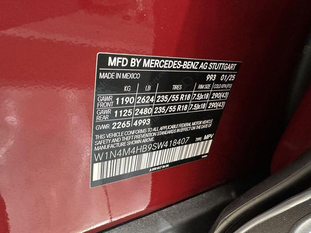 used 2025 Mercedes-Benz GLB 250 car, priced at $43,500