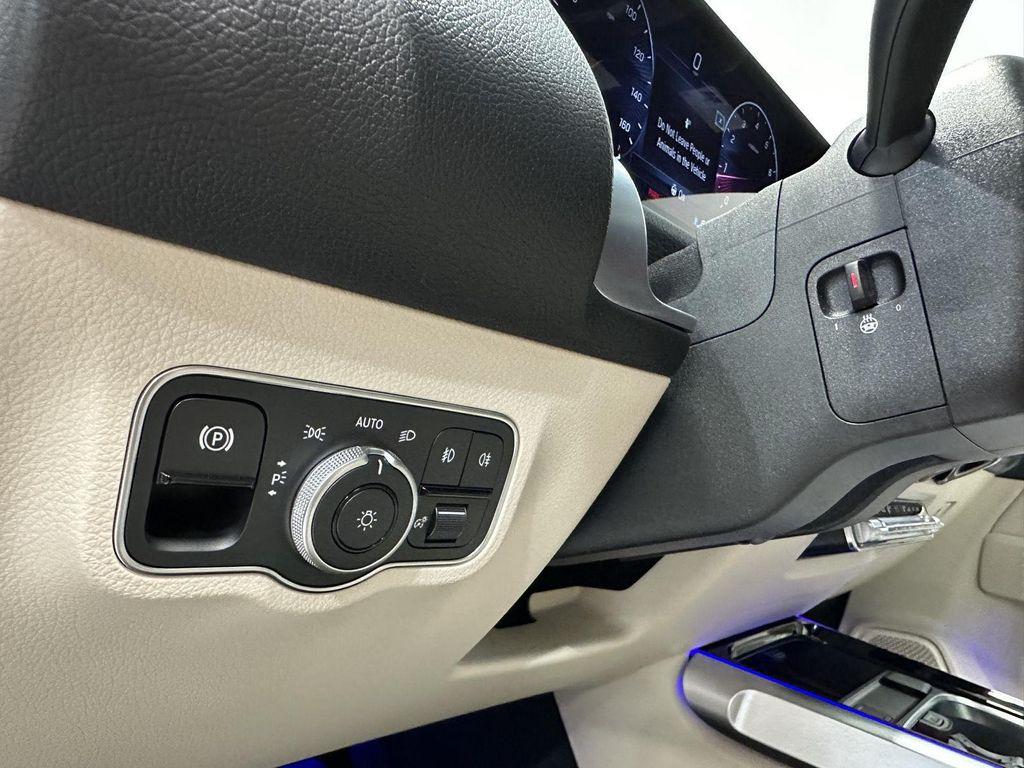 used 2025 Mercedes-Benz GLB 250 car, priced at $43,500