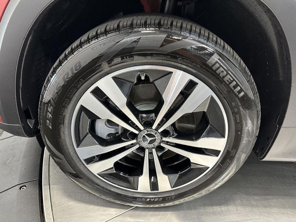 used 2025 Mercedes-Benz GLB 250 car, priced at $43,500