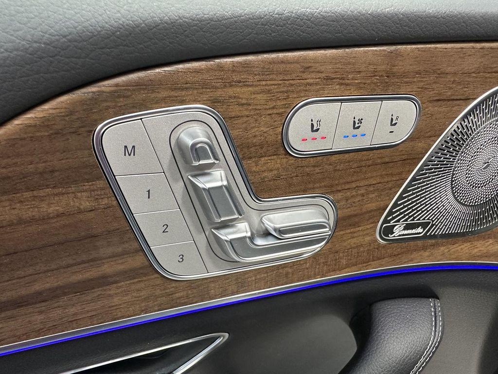 new 2025 Mercedes-Benz GLS 450 car, priced at $95,525