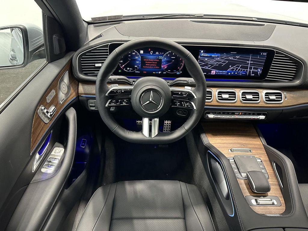 new 2025 Mercedes-Benz GLS 450 car, priced at $95,525