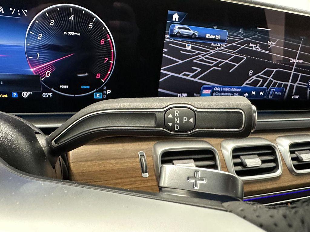 new 2025 Mercedes-Benz GLS 450 car, priced at $95,525