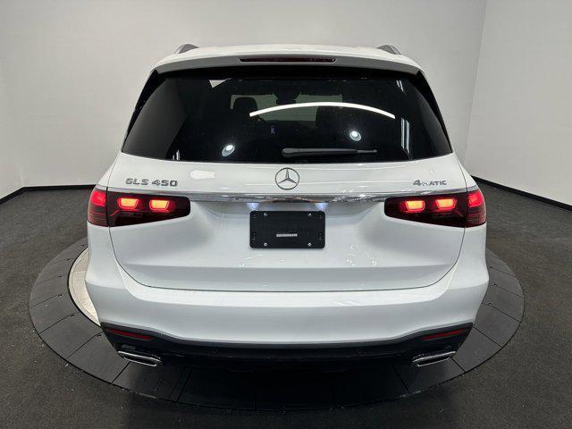 new 2025 Mercedes-Benz GLS 450 car, priced at $99,200