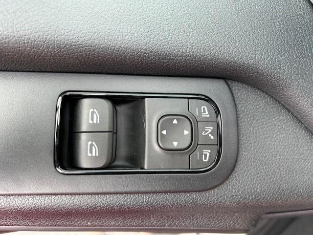 new 2025 Mercedes-Benz Sprinter 2500 car, priced at $63,144
