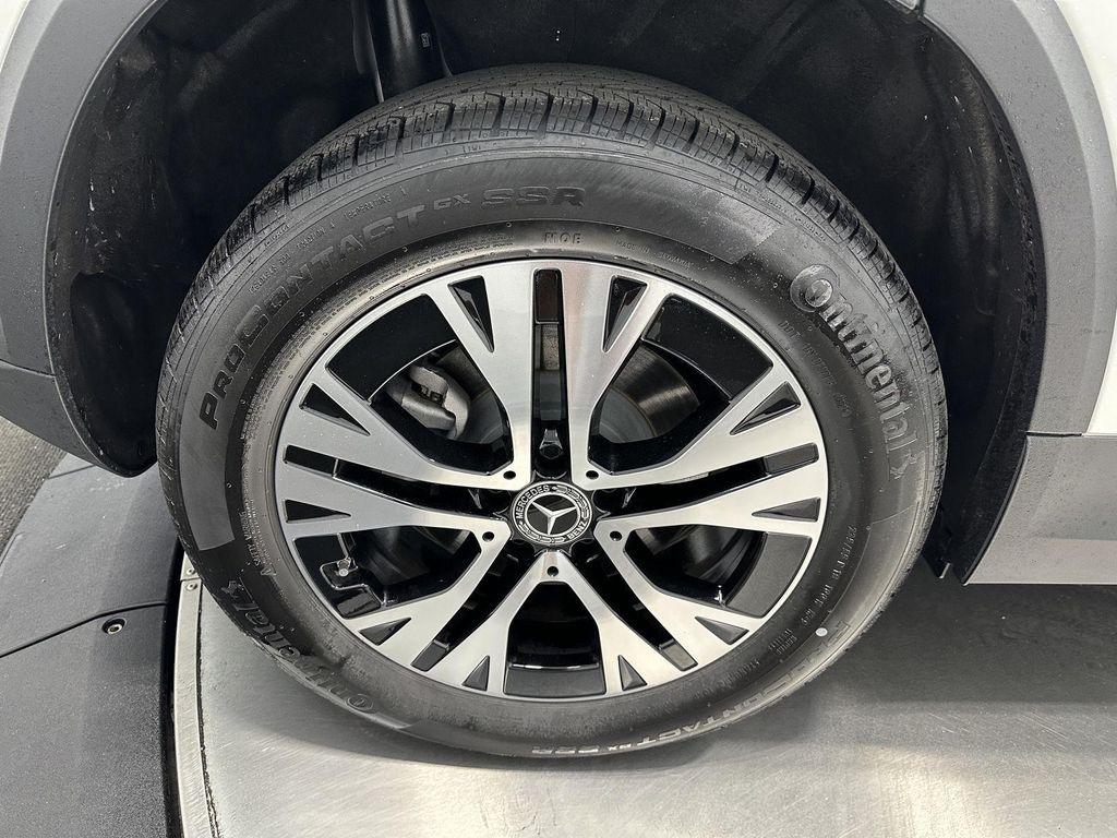 used 2025 Mercedes-Benz GLA 250 car, priced at $38,999