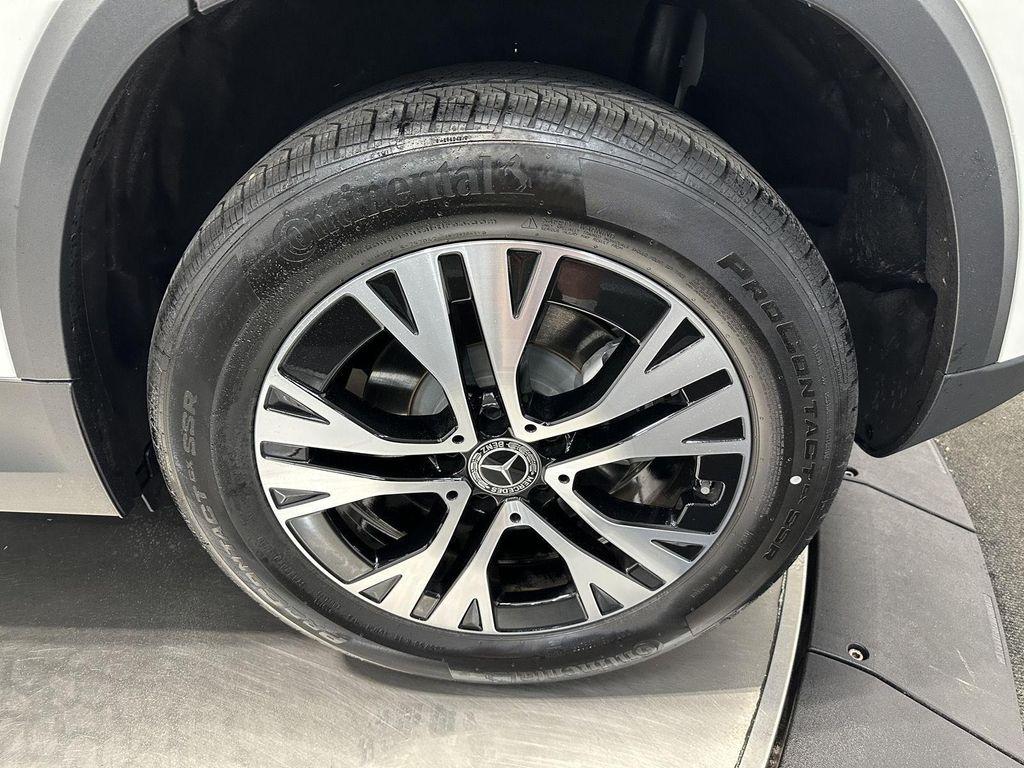 used 2025 Mercedes-Benz GLA 250 car, priced at $38,999