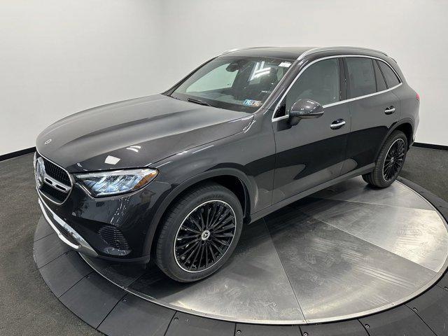 new 2025 Mercedes-Benz GLC 300 car, priced at $57,595