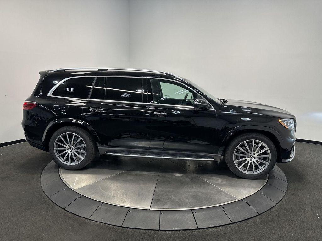 new 2026 Mercedes-Benz GLS 580 car, priced at $122,920