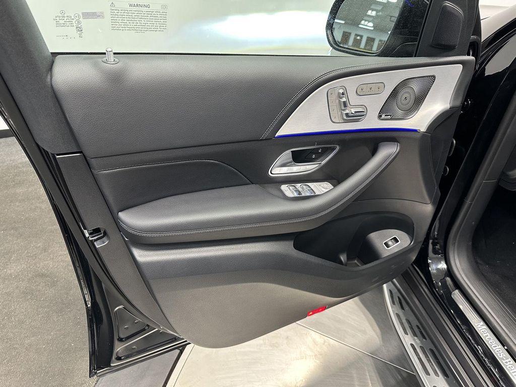 new 2026 Mercedes-Benz GLS 580 car, priced at $122,920