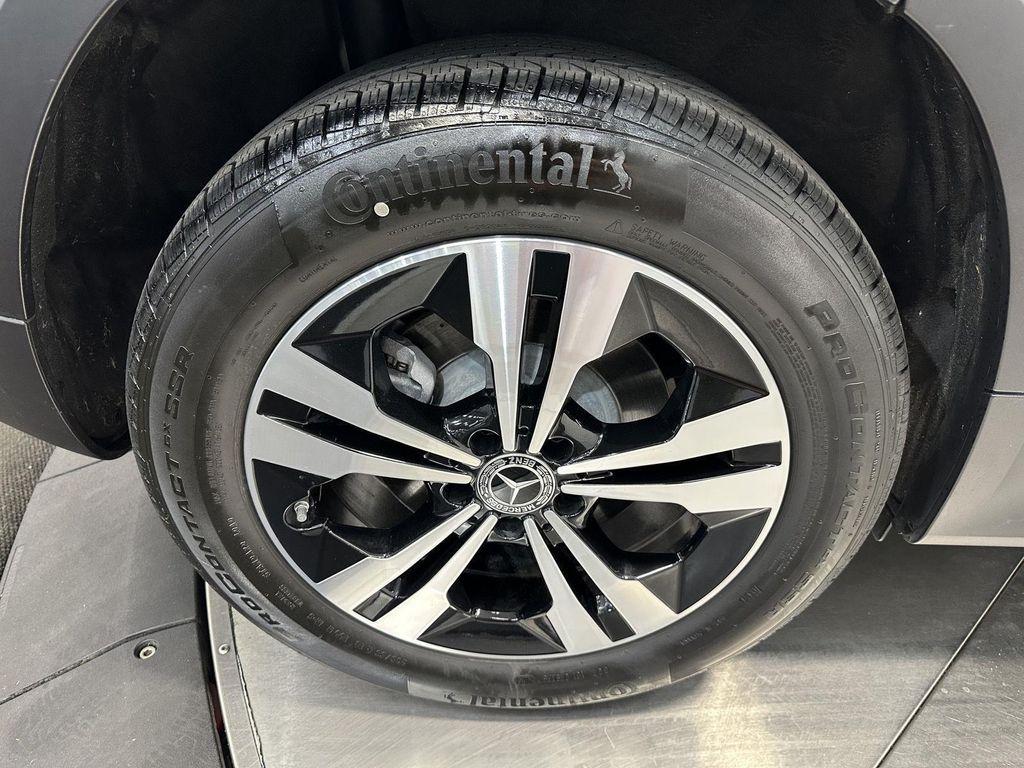 used 2025 Mercedes-Benz GLB 250 car, priced at $46,900