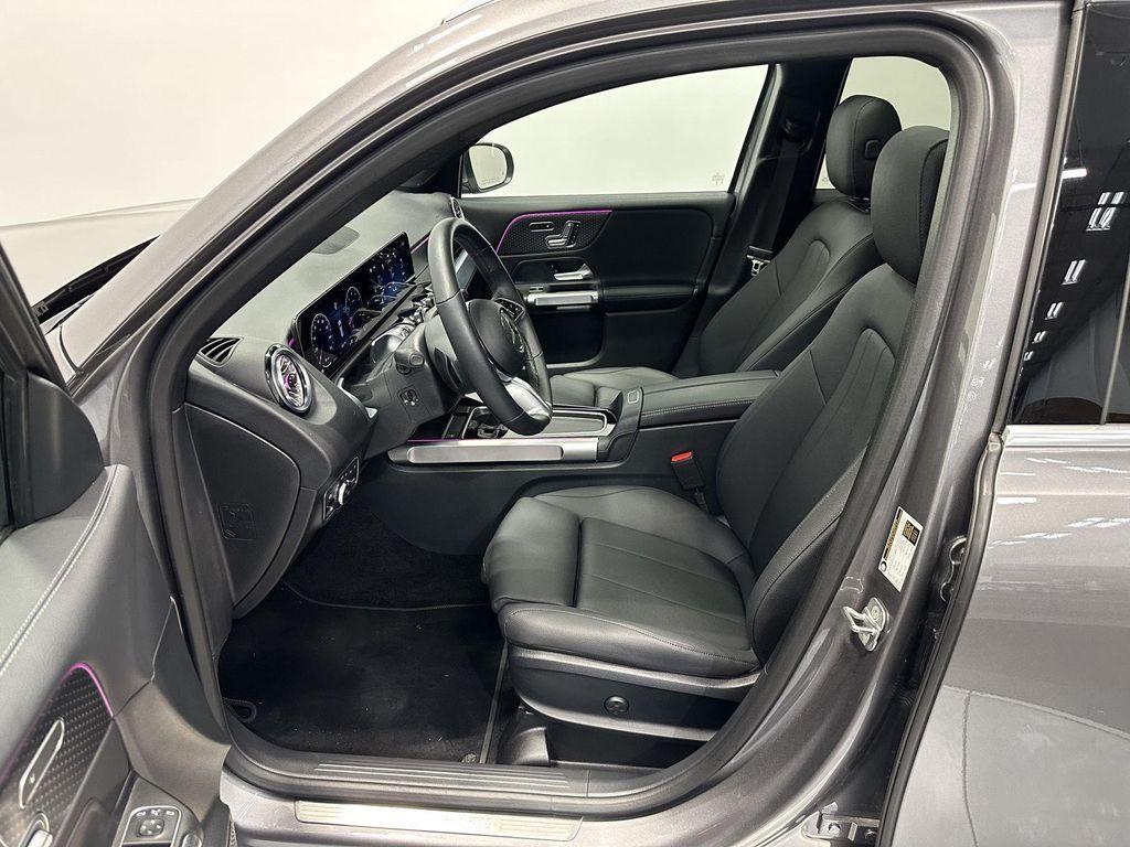 used 2025 Mercedes-Benz GLB 250 car, priced at $46,900