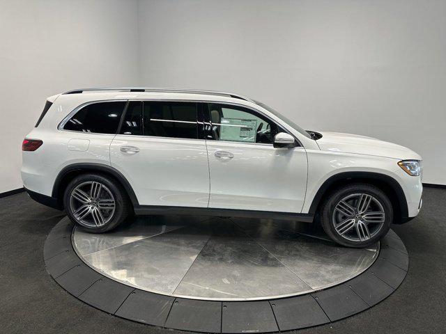 new 2024 Mercedes-Benz GLS 450 car, priced at $89,575