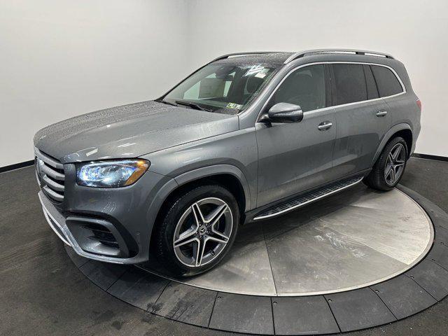 new 2025 Mercedes-Benz GLS 450 car, priced at $95,685