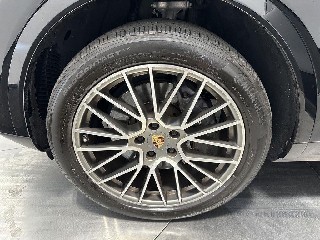 used 2022 Porsche Cayenne car, priced at $58,900