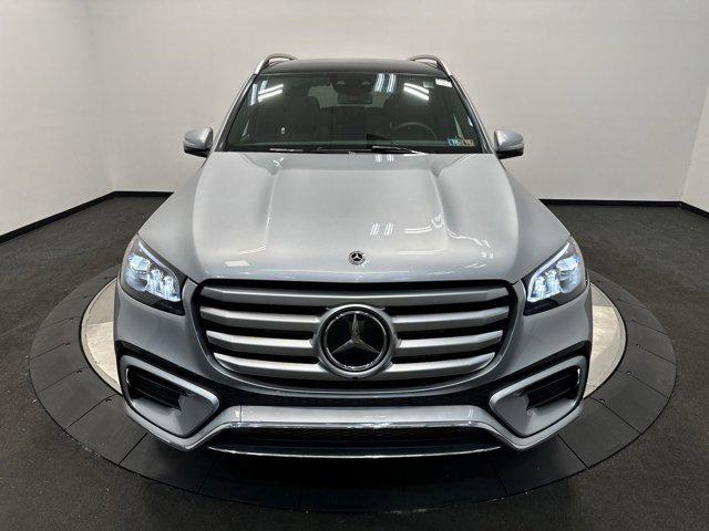 new 2025 Mercedes-Benz GLS 450 car, priced at $95,915