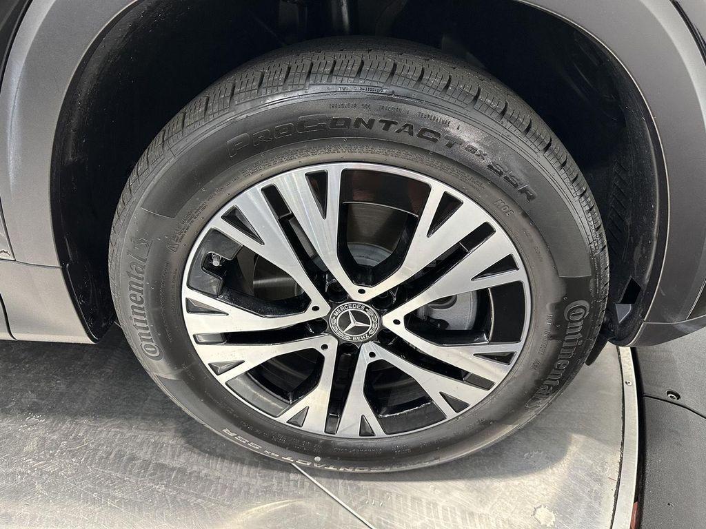 used 2025 Mercedes-Benz GLB 250 car, priced at $44,900