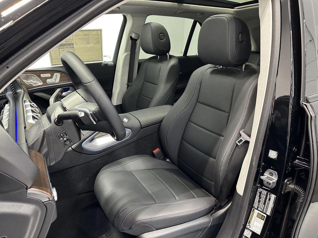 new 2026 Mercedes-Benz GLE 450 car, priced at $80,495