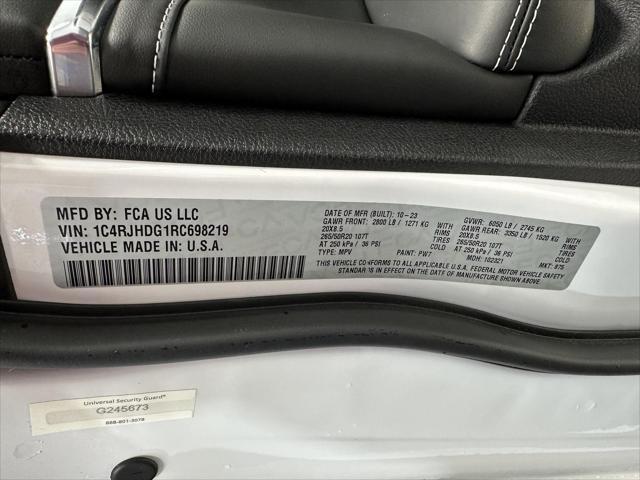 used 2024 Jeep Grand Cherokee car, priced at $49,990