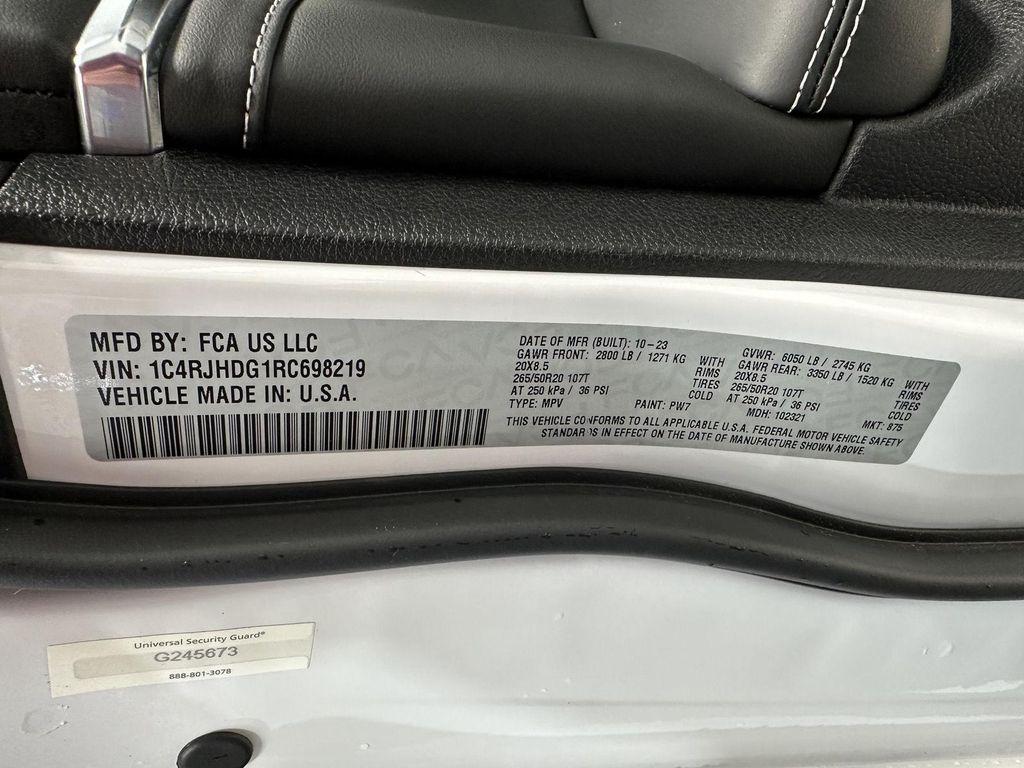 used 2024 Jeep Grand Cherokee car, priced at $46,900