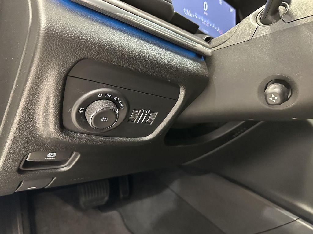 used 2024 Jeep Grand Cherokee car, priced at $46,900