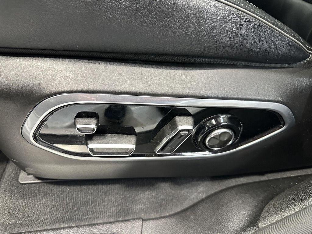 used 2024 Jeep Grand Cherokee car, priced at $46,900