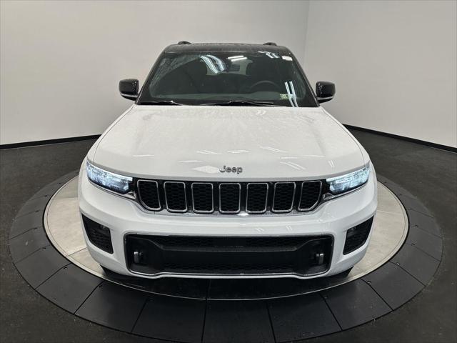 used 2024 Jeep Grand Cherokee car, priced at $49,990
