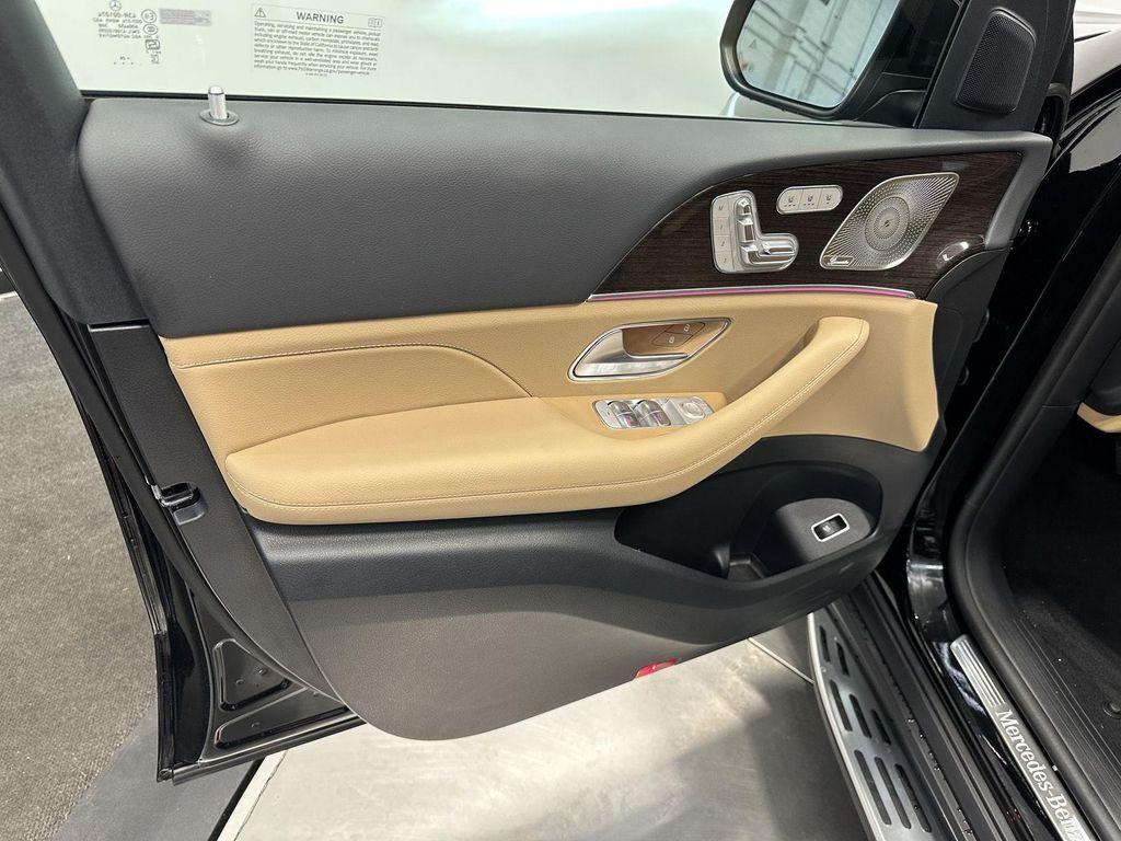 new 2025 Mercedes-Benz GLE 350 car, priced at $76,680