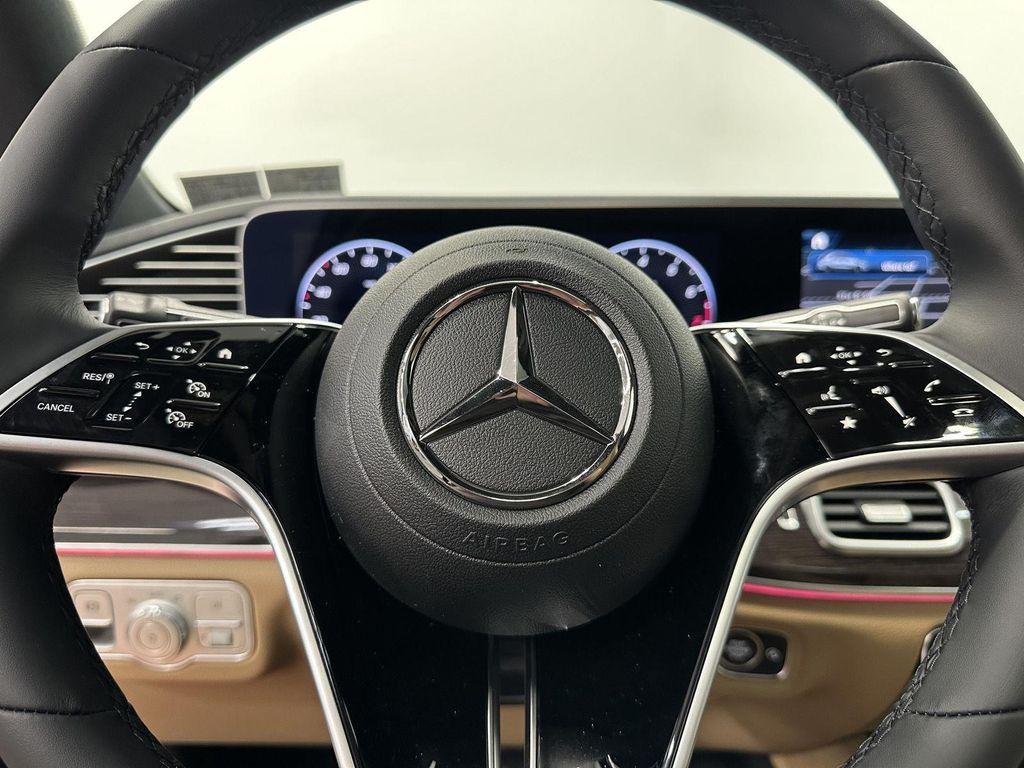 new 2025 Mercedes-Benz GLE 350 car, priced at $76,680
