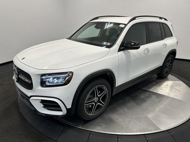 new 2024 Mercedes-Benz GLB 250 car, priced at $53,315