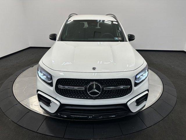 new 2024 Mercedes-Benz GLB 250 car, priced at $53,315