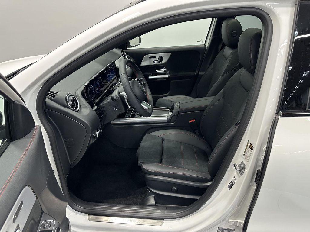 new 2026 Mercedes-Benz GLA 250 car, priced at $52,440