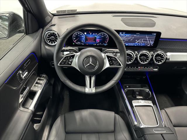 new 2025 Mercedes-Benz GLB 250 car, priced at $56,270