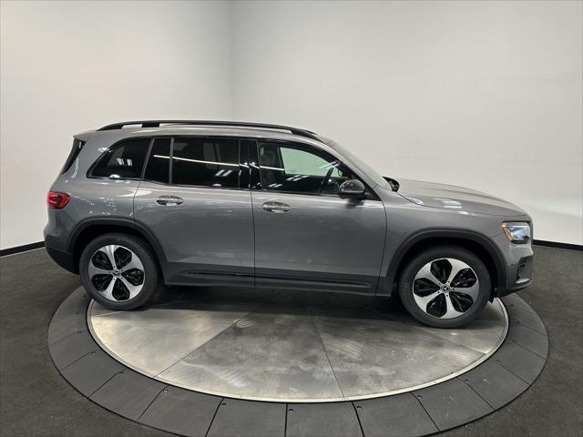 new 2025 Mercedes-Benz GLB 250 car, priced at $56,270
