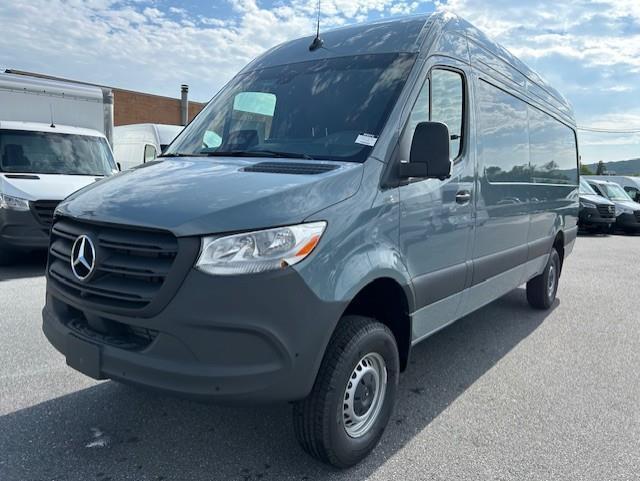 new 2025 Mercedes-Benz Sprinter 2500 car, priced at $71,491