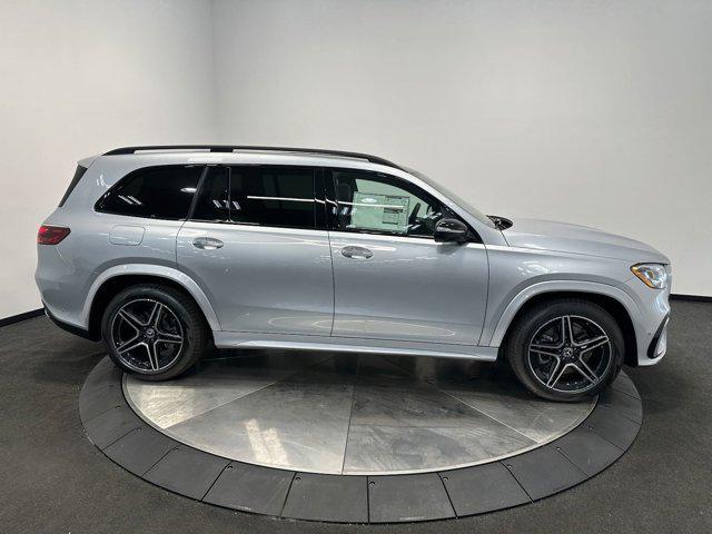 new 2025 Mercedes-Benz GLS 450 car, priced at $96,065