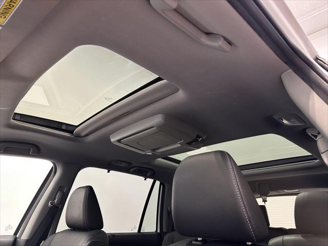 used 2022 Honda Pilot car, priced at $37,400