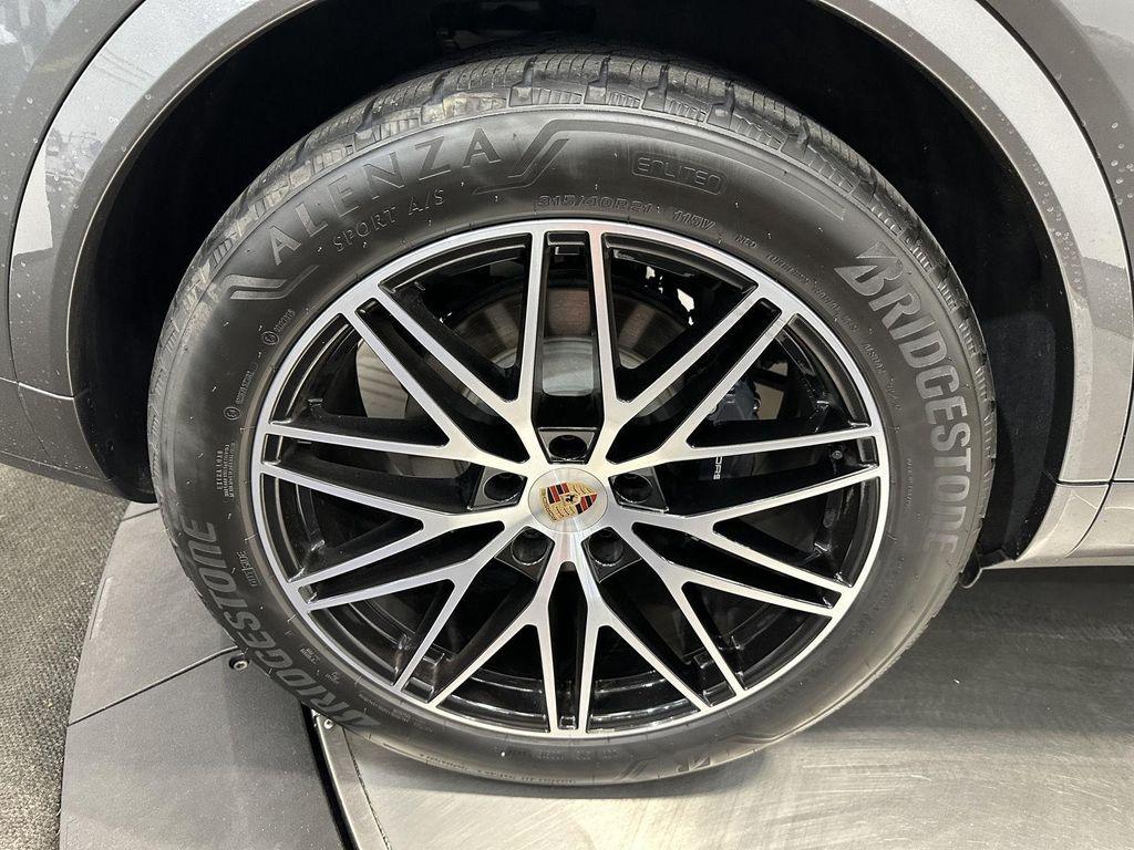 used 2025 Porsche Cayenne car, priced at $99,900